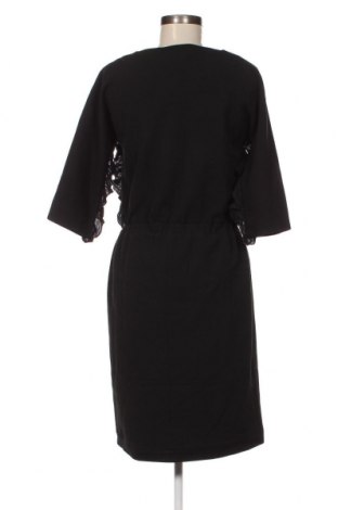 Φόρεμα Friday, Μέγεθος M, Χρώμα Μαύρο, Τιμή 17,94 €