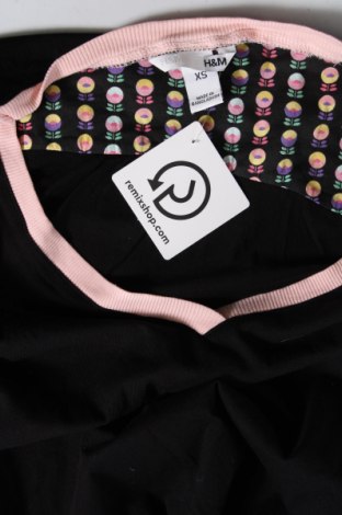 Kleid H&M, Größe XS, Farbe Schwarz, Preis 15,00 €