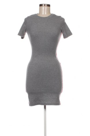 Šaty  H&M Divided, Veľkosť S, Farba Sivá, Cena  3,95 €