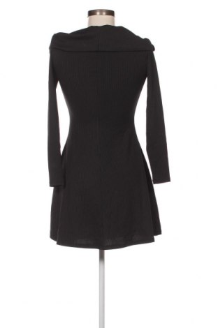 Kleid H&M Divided, Größe S, Farbe Schwarz, Preis 3,43 €