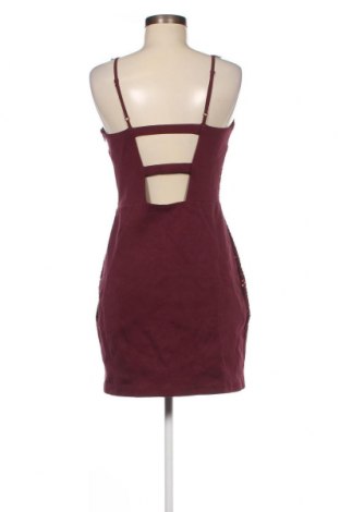 Φόρεμα Liquorish, Μέγεθος M, Χρώμα Κόκκινο, Τιμή 4,66 €
