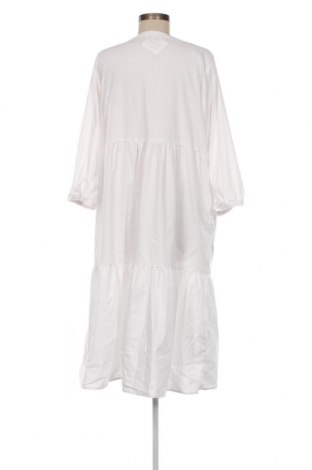 Šaty  Marie Lund, Velikost L, Barva Bílá, Cena  542,00 Kč