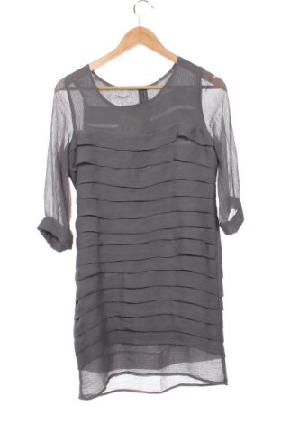 Kleid Mint & Berry, Größe M, Farbe Grau, Preis 14,84 €