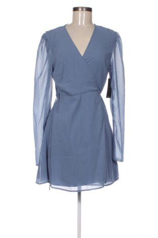 Kleid NA-KD, Größe M, Farbe Blau, Preis 52,58 €