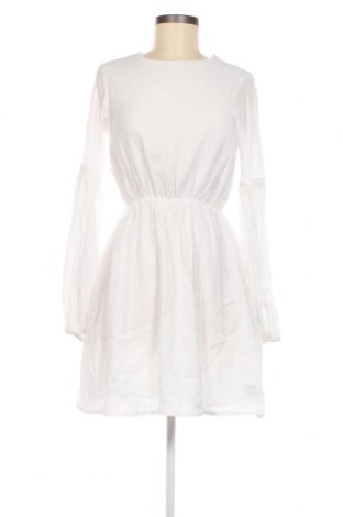 Kleid NA-KD, Größe S, Farbe Weiß, Preis € 13,72