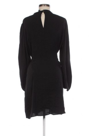 Kleid New Look, Größe XL, Farbe Schwarz, Preis 3,63 €