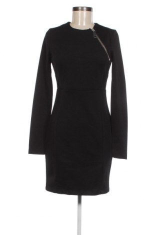 Kleid Nikkie, Größe M, Farbe Schwarz, Preis 13,96 €