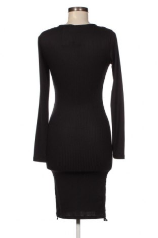 Φόρεμα Pieces, Μέγεθος M, Χρώμα Μαύρο, Τιμή 4,18 €