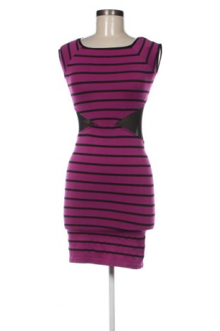 Kleid Poof!, Größe S, Farbe Mehrfarbig, Preis 3,55 €