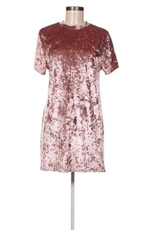 Kleid Pretty Little Thing, Größe XS, Farbe Aschrosa, Preis € 14,42