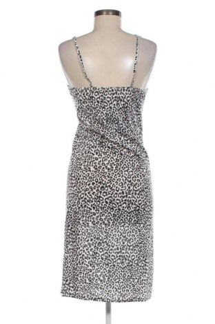 Kleid Pretty Little Thing, Größe M, Farbe Mehrfarbig, Preis € 8,77