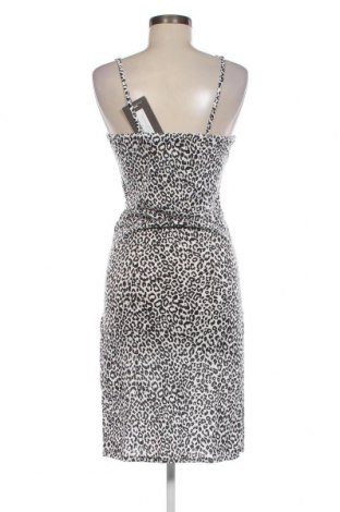 Kleid Pretty Little Thing, Größe XXS, Farbe Mehrfarbig, Preis € 3,56