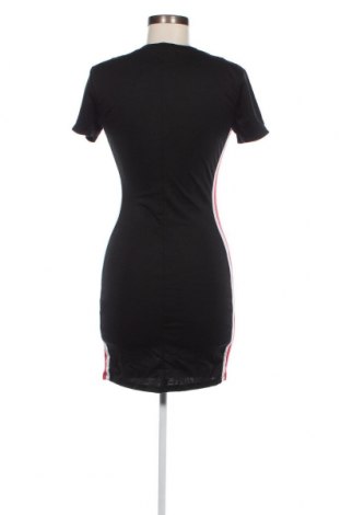 Rochie Pull&Bear, Mărime M, Culoare Negru, Preț 20,03 Lei