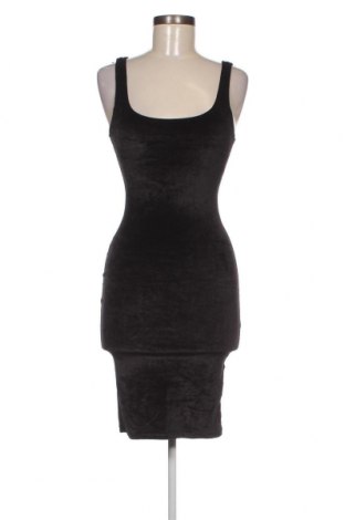 Φόρεμα Pull&Bear, Μέγεθος S, Χρώμα Μαύρο, Τιμή 5,38 €
