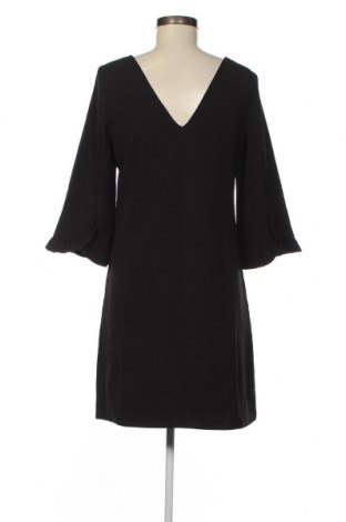 Kleid SOLOTRE, Größe M, Farbe Schwarz, Preis 3,70 €