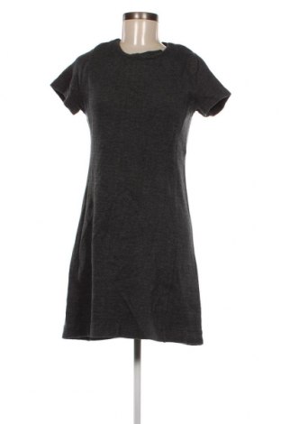 Kleid Seppala, Größe M, Farbe Grau, Preis € 3,63