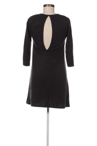 Šaty  Sisters Point, Veľkosť XS, Farba Čierna, Cena  2,89 €