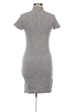 Kleid The Sting, Größe S, Farbe Grau, Preis 3,79 €