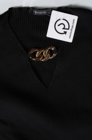 Šaty  Trendyol, Velikost L, Barva Černá, Cena  443,00 Kč