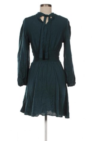 Kleid Trendyol, Größe M, Farbe Grün, Preis 10,09 €