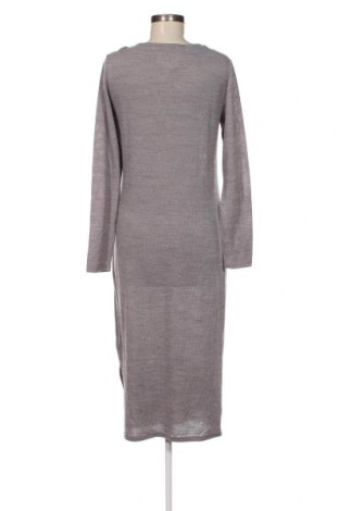 Šaty  Vero Moda, Veľkosť L, Farba Sivá, Cena  2,72 €