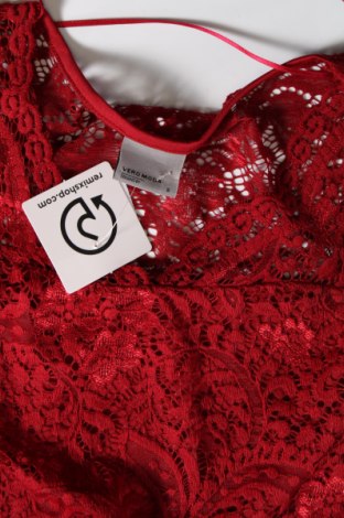 Kleid Vero Moda, Größe S, Farbe Rot, Preis 17,36 €