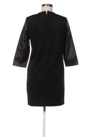 Rochie Vero Moda, Mărime S, Culoare Negru, Preț 51,00 Lei