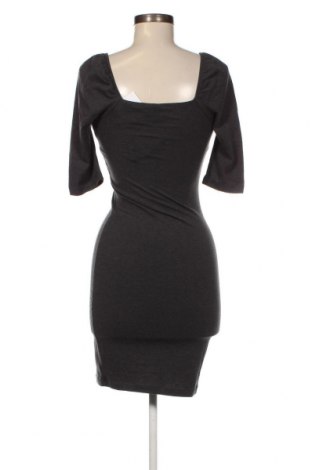 Φόρεμα Vero Moda, Μέγεθος XS, Χρώμα Γκρί, Τιμή 4,18 €