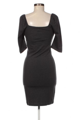 Kleid Vero Moda, Größe M, Farbe Grau, Preis 4,18 €