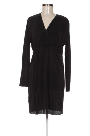 Kleid Vero Moda, Größe M, Farbe Schwarz, Preis 3,20 €