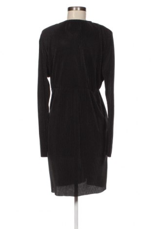 Šaty  Vero Moda, Veľkosť M, Farba Čierna, Cena  3,18 €