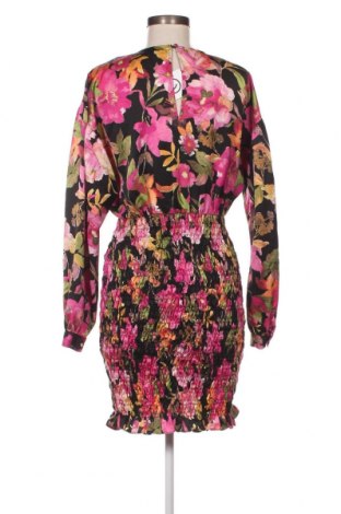 Φόρεμα Vero Moda, Μέγεθος M, Χρώμα Πολύχρωμο, Τιμή 9,04 €
