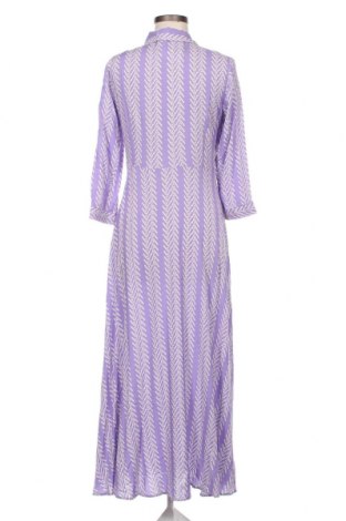Kleid Y.A.S, Größe M, Farbe Lila, Preis 72,17 €