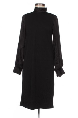 Šaty  Zara, Veľkosť S, Farba Čierna, Cena  7,21 €