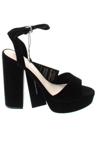 Sandalen Vero Moda, Größe 39, Farbe Schwarz, Preis 25,06 €