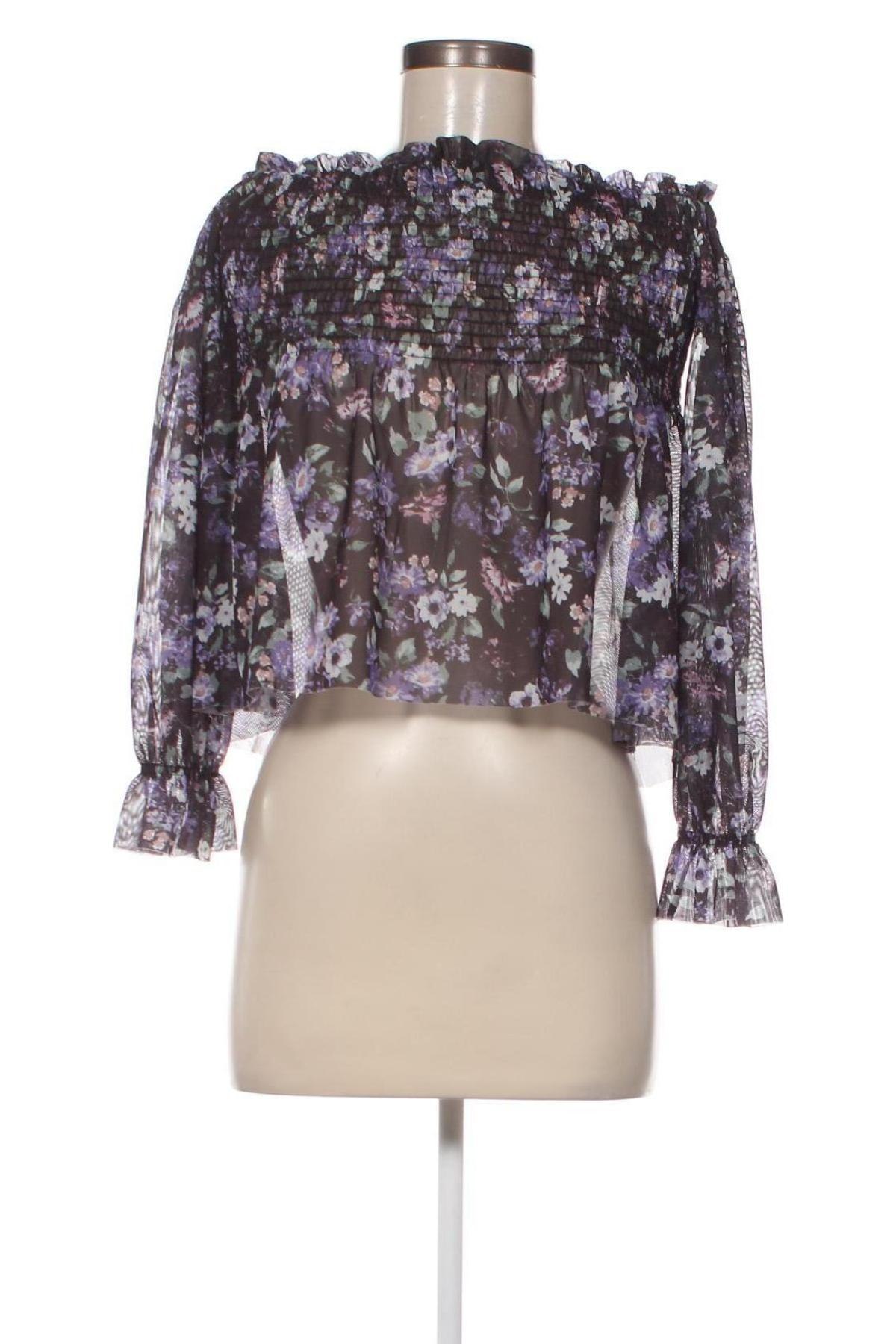 Дамска блуза Gina Tricot, Размер XS, Цвят Многоцветен, Цена 4,20 лв.