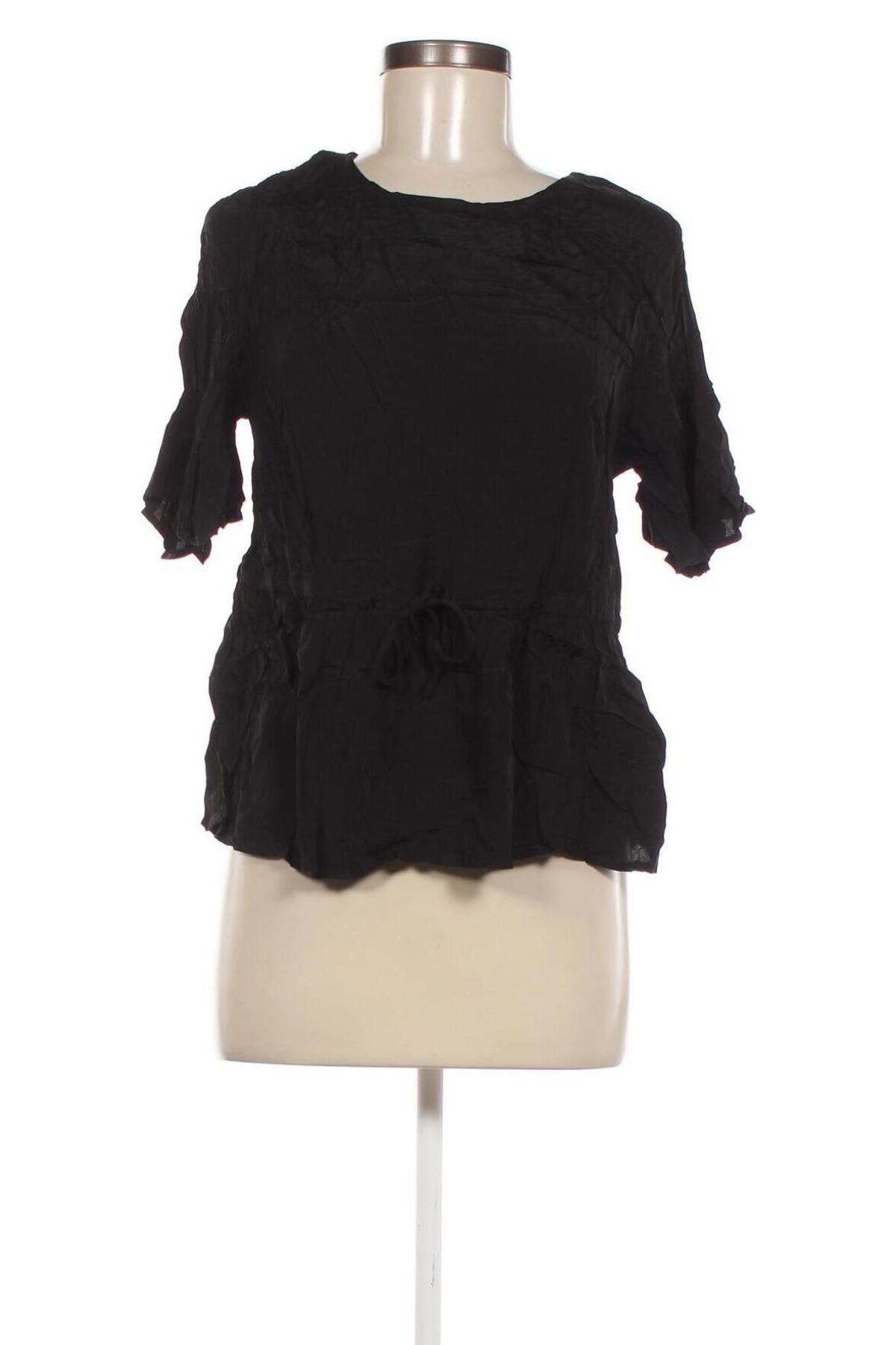 Дамска блуза Ivana Helsinki, Размер S, Цвят Черен, Цена 16,20 лв.