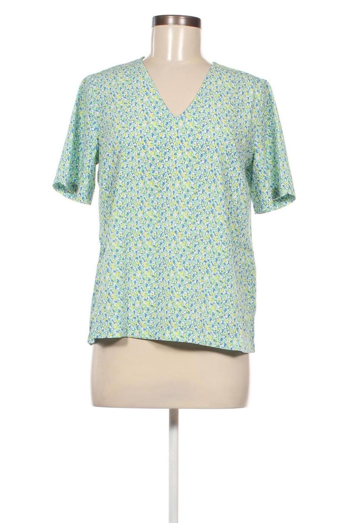 Дамска блуза Pieces, Размер M, Цвят Многоцветен, Цена 10,40 лв.