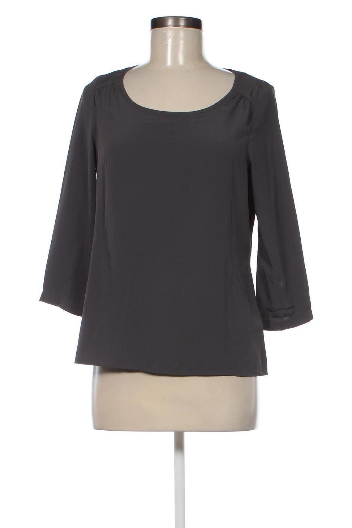 Damen Shirt Vero Moda, Größe XS, Farbe Grau, Preis 2,40 €