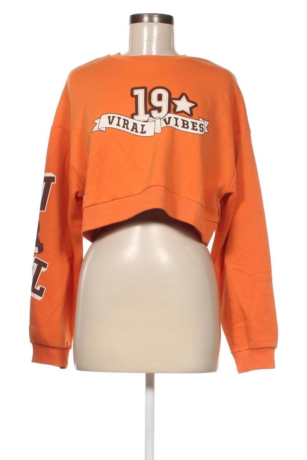 Damen Shirt Viral Vibes, Größe M, Farbe Orange, Preis 37,11 €