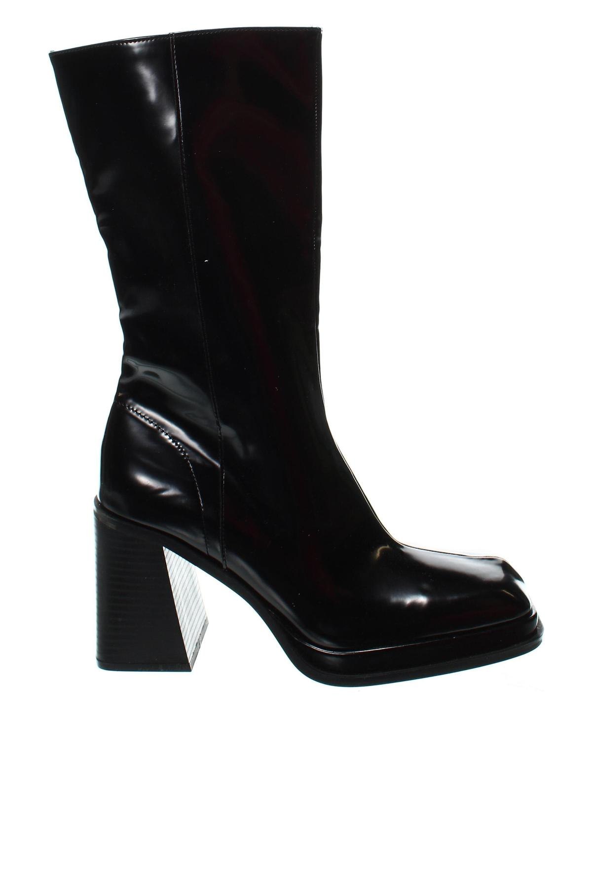 Γυναικείες μπότες Pull&Bear, Μέγεθος 40, Χρώμα Μαύρο, Τιμή 29,72 €