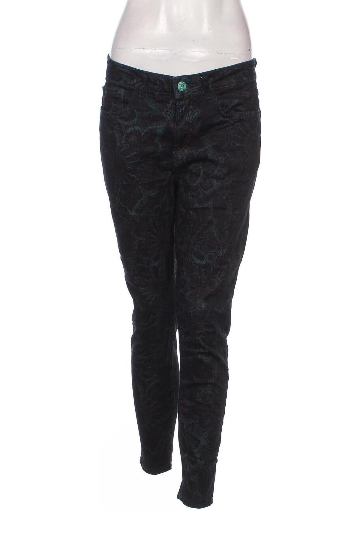 Γυναικείο Τζίν Desigual, Μέγεθος S, Χρώμα Μπλέ, Τιμή 21,71 €