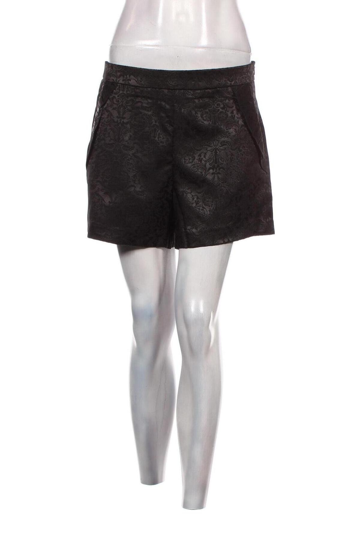Γυναικείο κοντό παντελόνι Irl, Μέγεθος M, Χρώμα Μαύρο, Τιμή 6,55 €