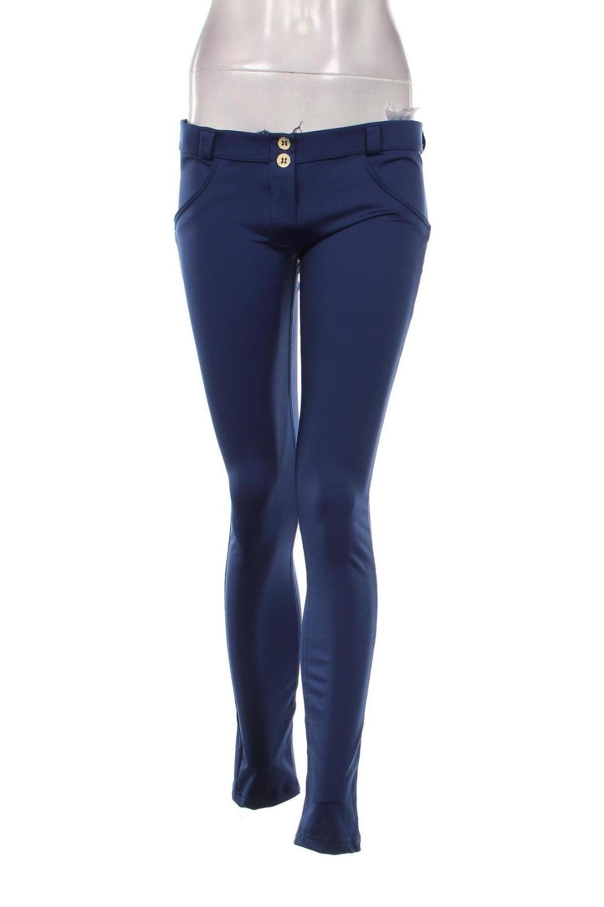 Pantaloni de femei, Mărime M, Culoare Albastru, Preț 26,71 Lei