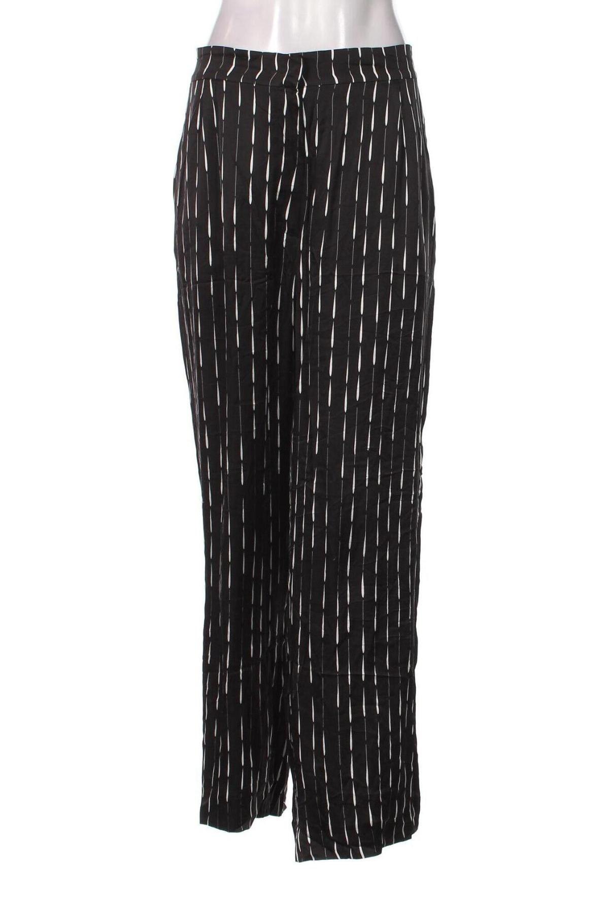 Дамски панталон Claudia Strater, Размер XL, Цвят Черен, Цена 49,00 лв.