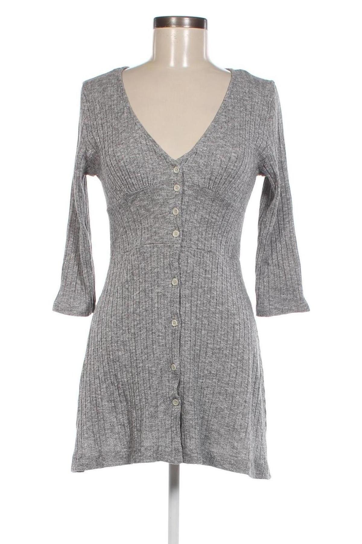 Γυναικείο πουλόβερ Pull&Bear, Μέγεθος L, Χρώμα Γκρί, Τιμή 5,38 €