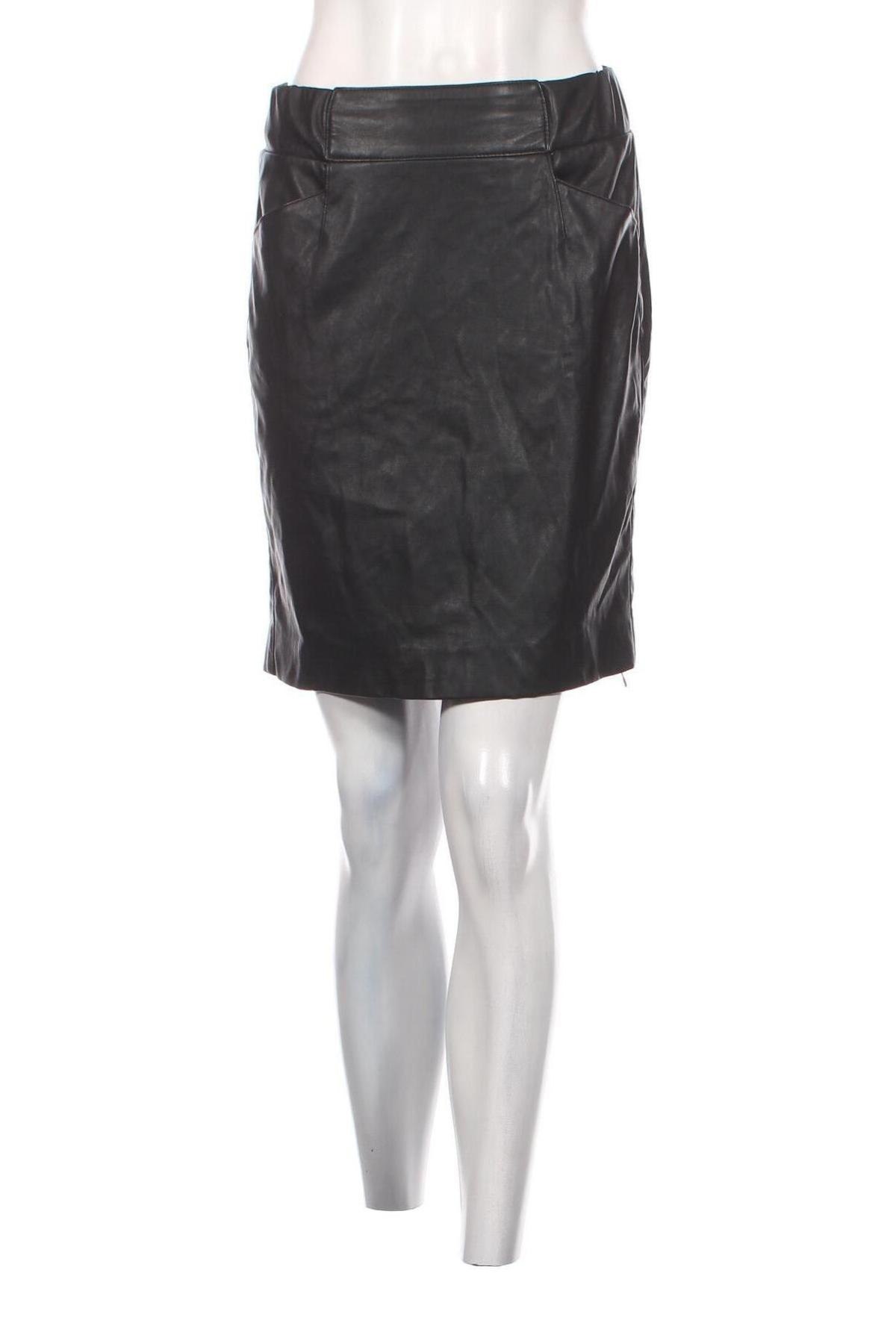 Δερμάτινη φούστα Q/S by S.Oliver, Μέγεθος XS, Χρώμα Μαύρο, Τιμή 2,51 €