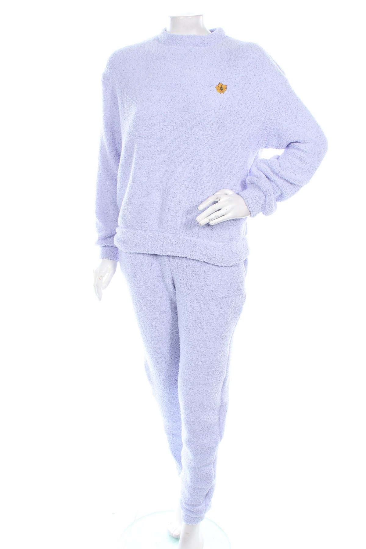 Pyjama About You, Größe XS, Farbe Lila, Preis 35,57 €