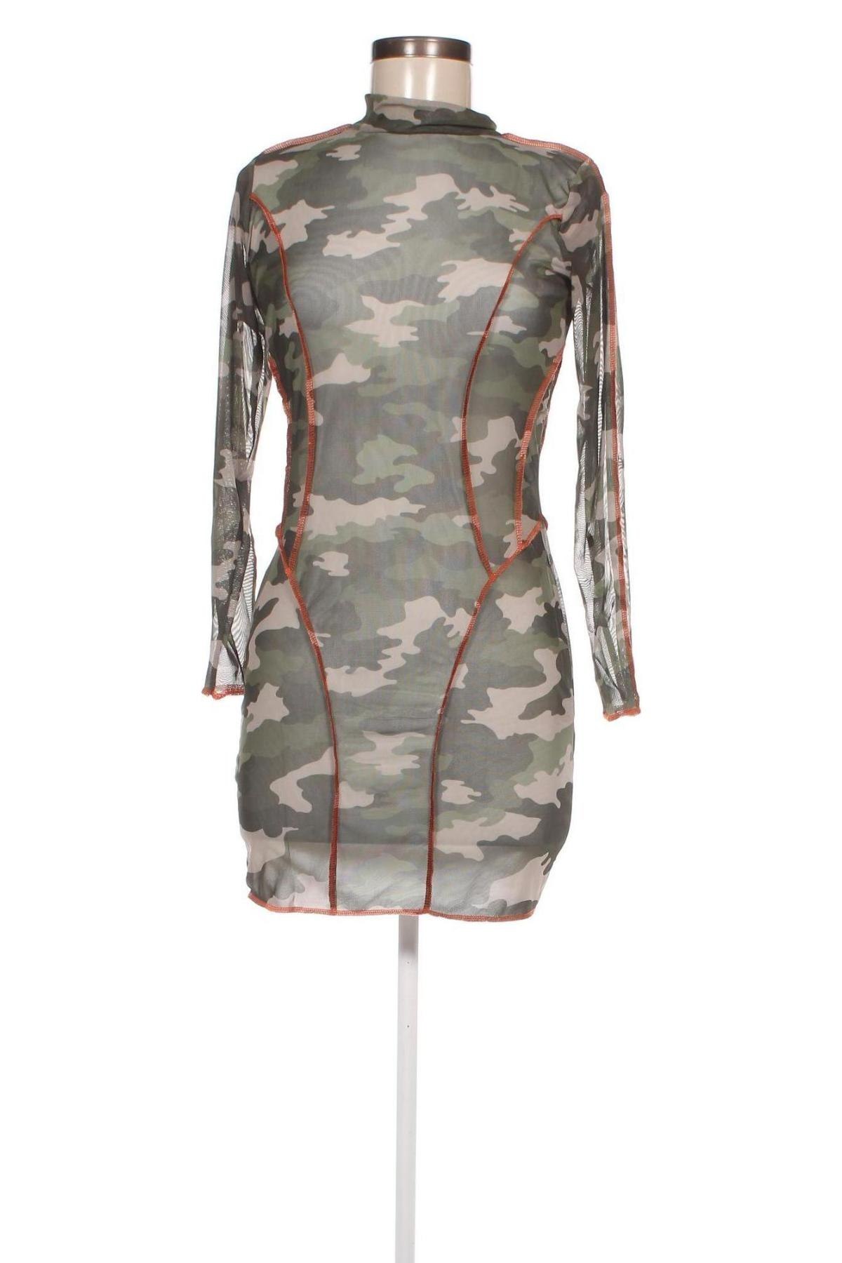 Kleid Boohoo, Größe M, Farbe Grün, Preis 4,27 €