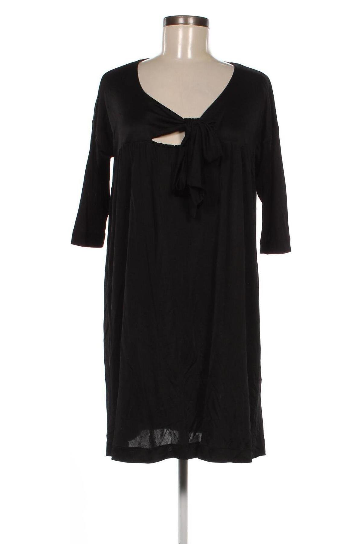 Kleid By Malene Birger, Größe M, Farbe Schwarz, Preis 102,29 €